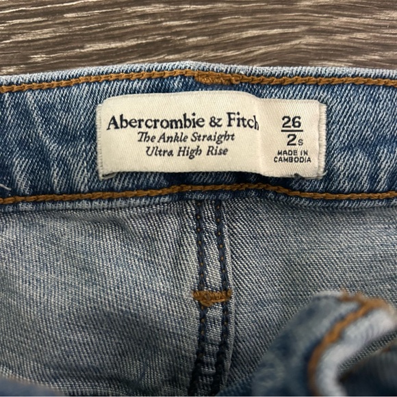Abercrombie & Fitch Ankle Straight Ultra High Rise Blue Jeans Size 26 2 Short - Picture 7 of 11